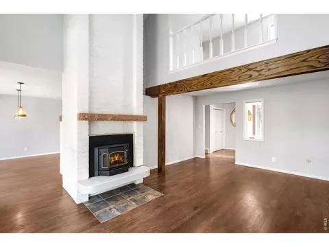Living - 4845 Old Post Cir, Boulder, CO 80301 photo 2 of 8