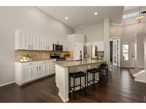 Kitchen - 2172 Grain Bin Ct, Windsor, CO 80550 photo 4 of 5