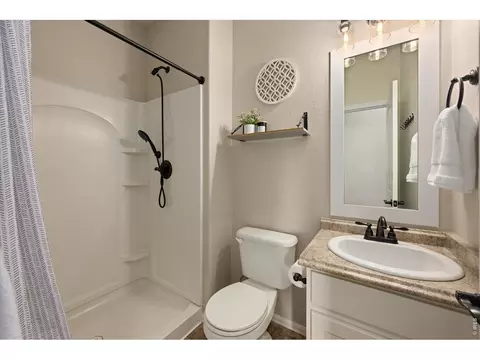Bath - 2172 Grain Bin Ct, Windsor, CO 80550 photo 1 of 4