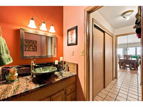 Bath - 7372 Olde Stage Rd, Boulder, CO 80302 photo 4 of 5