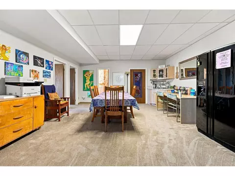 Dining - 7372 Olde Stage Rd, Boulder, CO 80302 photo 2 of 2
