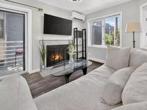 Living - 1633 18th St #6, Boulder, CO 80302 photo 5 of 6