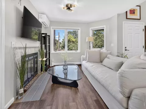 Living - 1633 18th St #6, Boulder, CO 80302 photo 6 of 6