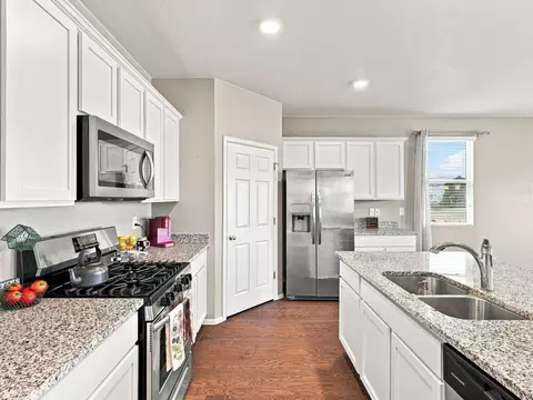 Kitchen - 904 Charlton Dr, Windsor, CO 80550 photo 1 of 6