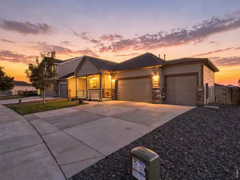 Exterior - 904 Charlton Dr, Windsor, CO 80550 photo 2 of 12