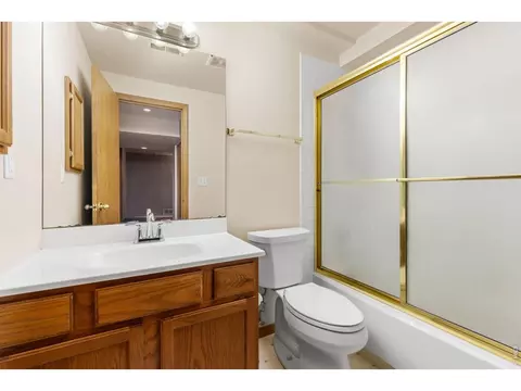 Bath - 610 Cornerstone Dr, Windsor, CO 80550 photo 2 of 2