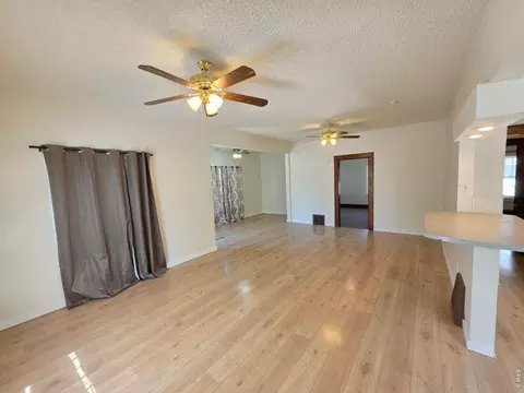 Living - 709 S 2nd Ave, Sterling, CO 80751 photo 4 of 6