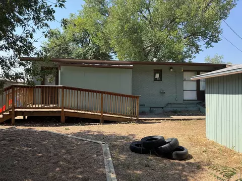 Exterior - 3685 Martin Dr, Boulder, CO 80305 photo 2 of 11