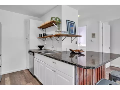 Kitchen - 3150 Iris Ave #F-108, Boulder, CO 80301 photo 3 of 5