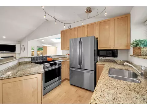 Kitchen - 790 Poplar Ave, Boulder, CO 80304 photo 2 of 4