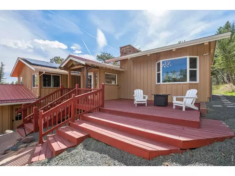 Exterior - 526 Brook Rd, Boulder, CO 80302 photo 3 of 9