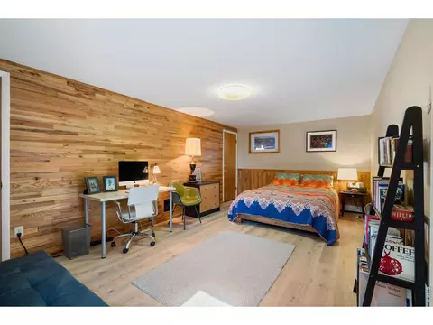 Bedroom - 526 Brook Rd, Boulder, CO 80302 photo 4 of 5