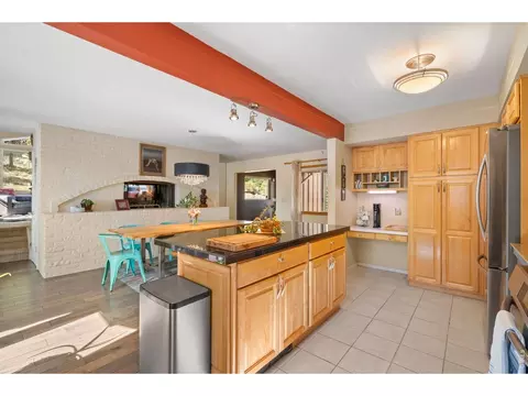 Kitchen - 526 Brook Rd, Boulder, CO 80302 photo 2 of 4
