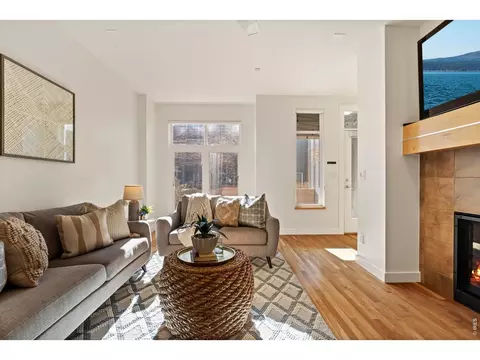 Living - 3668 Pinedale St, Boulder, CO 80301 photo 4 of 8