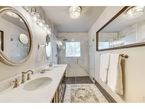 Bath - 548 Mountain Ave, Berthoud, CO 80513 photo 1 of 4