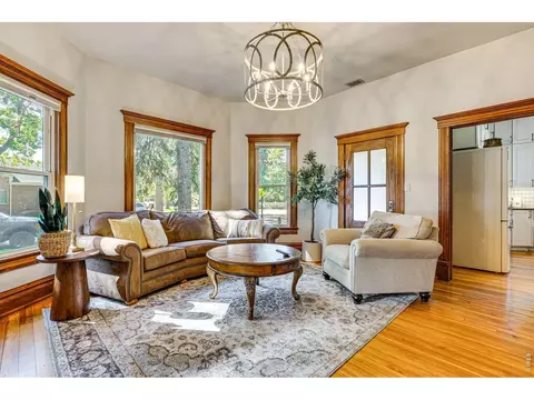 Living - 548 Mountain Ave, Berthoud, CO 80513 photo 2 of 4