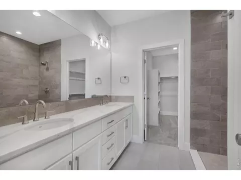 Bath - 5726 3rd St, Greeley, CO 80634 photo 2 of 3