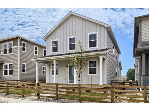 2448 Heyworth Ln, Fort Collins, CO 80524