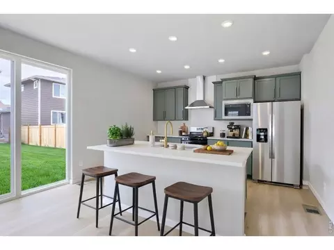 Kitchen - 185 Buckwheat Ln, Berthoud, CO 80513 photo 2 of 2