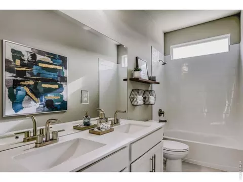 Bath - 617 Noola St, Windsor, CO 80550 photo 1 of 3