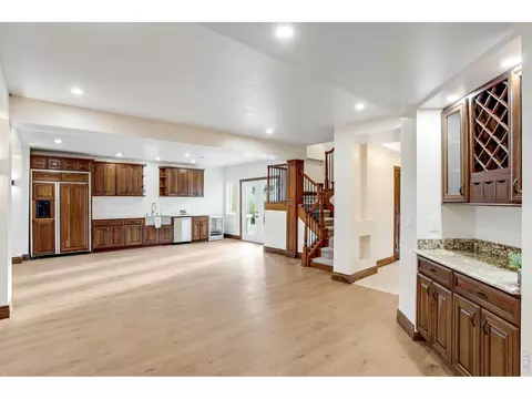 Living - 559 Dove Ln, Berthoud, CO 80513 photo 5 of 5