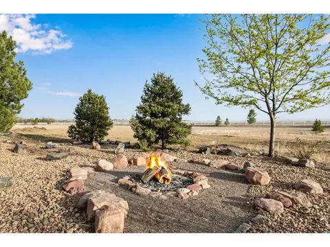 Exterior - 559 Dove Ln, Berthoud, CO 80513 photo 6 of 10