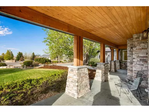 Exterior - 559 Dove Ln, Berthoud, CO 80513 photo 8 of 10