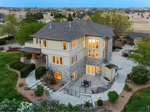 Exterior - 559 Dove Ln, Berthoud, CO 80513 photo 1 of 10