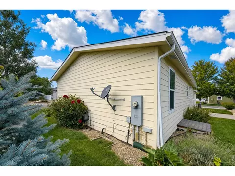 Exterior - 7900 Mountain View Dr, Frederick, CO 80530 photo 5 of 9