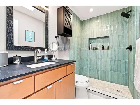 Bath - 3025 Broadway St #10, Boulder, CO 80304 photo 1 of 2