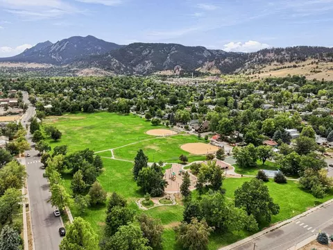 View/Area - 3025 Broadway St #10, Boulder, CO 80304 photo 3 of 3