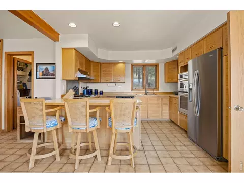 Kitchen - 99 Arroyo Chico, Boulder, CO 80302 photo 3 of 3