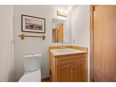 Bath - 99 Arroyo Chico, Boulder, CO 80302 photo 1 of 5