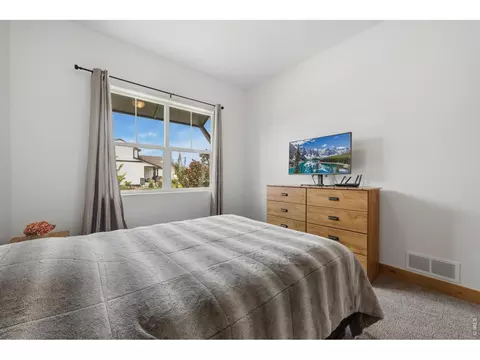 Bedroom - 1584 Thundercloud Dr, Windsor, CO 80550 photo 4 of 7