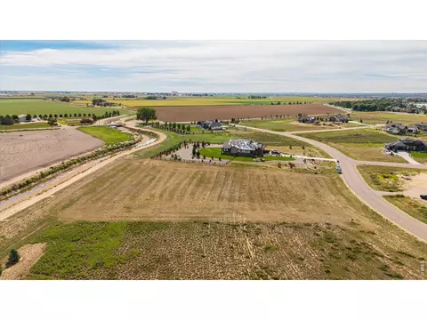 32791 Eagleview Dr, Greeley, CO 80631 photo 8
