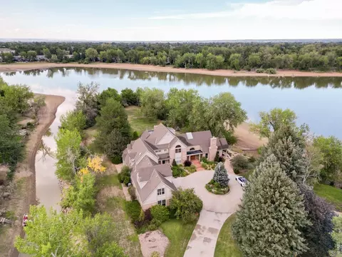 600 Skysail Ln, Fort Collins, CO 80525