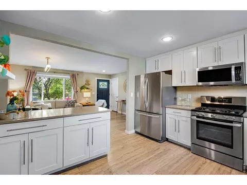 Kitchen - 7618 Aberdeen Way, Boulder, CO 80301 photo 7 of 7
