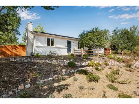 Exterior - 7618 Aberdeen Way, Boulder, CO 80301 photo 2 of 7
