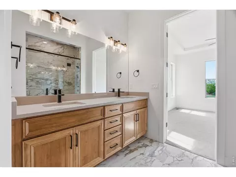 Bath - 8463 Annapolis Dr, Windsor, CO 80528 photo 3 of 6