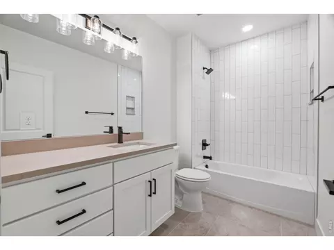 Bath - 8463 Annapolis Dr, Windsor, CO 80528 photo 6 of 6