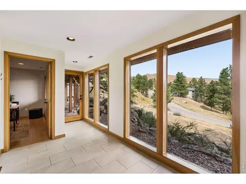 Entry Way - 2626 Crestridge Ct, Boulder, CO 80302 photo 1 of 2