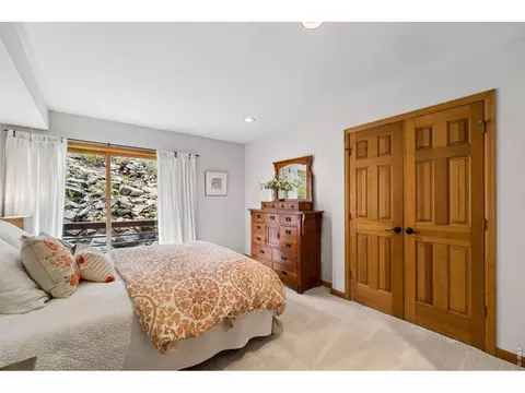 Bedroom - 2626 Crestridge Ct, Boulder, CO 80302 photo 5 of 5
