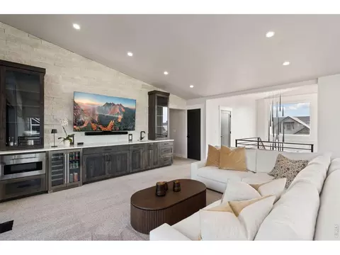 Living - 2311 Sugarloaf Rd, Berthoud, CO 80513 photo 5 of 7