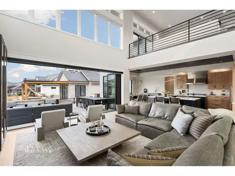 Living - 2311 Sugarloaf Rd, Berthoud, CO 80513 photo 2 of 7