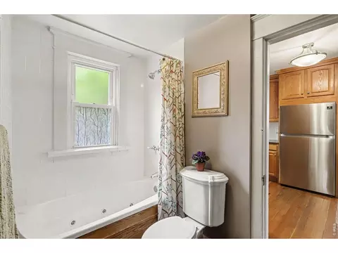 Bath - 1125 Maxwell Ave, Boulder, CO 80304 photo 1 of 5