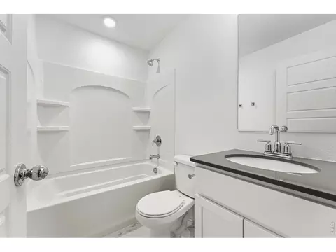 Bath - 4025 Hewlett St, Evans, CO 80620 photo 2 of 5