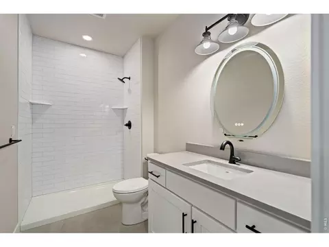 Bath - 1369 Burt Ave, Berthoud, CO 80513 photo 3 of 3