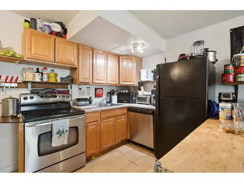 Kitchen - 2315 Spruce St, Boulder, CO 80302 photo 5 of 6