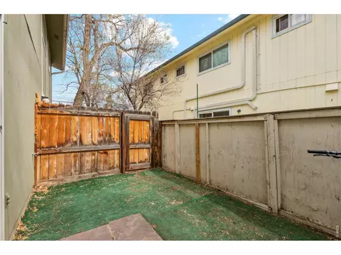 Exterior - 2315 Spruce St, Boulder, CO 80302 photo 4 of 7