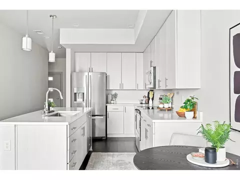 Kitchen - 14956 E Hampden Ave, Aurora, CO 80014 photo 7 of 11